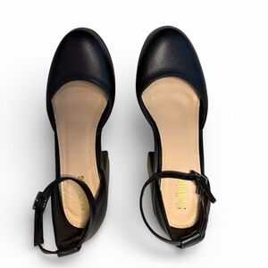 McKoine Black Platform Ankle Strap Block Heel – EU 39